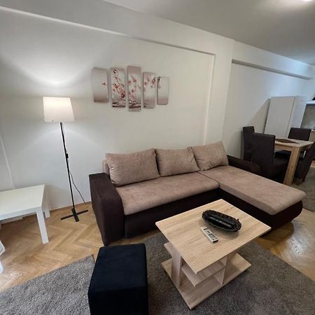 Apartment Dostojevski Novi Sad Extérieur photo